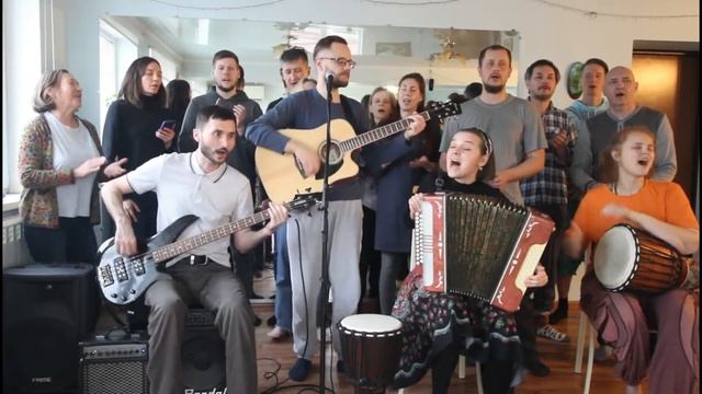 Kiirtan Mantra "Om Namah Shivaya" смотреть онлайн