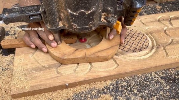 Beautiful wood carving skills and techniques by pvj wood carving.