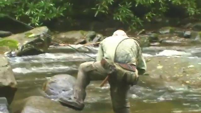 Round Rocks & Rhododendron смотреть онлайн