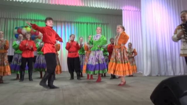 Ансамбль народной песни и танца. Детский центр - Дом и дети смотреть онлайн