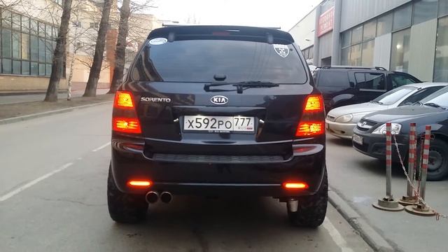 Габариты Sorento BL в 3 этажа диодные лампочки и диодные поворотники днем смотреть онлайн