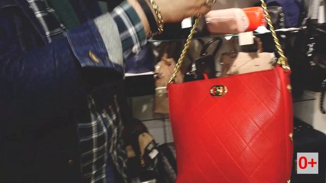 Красный идет каждому! Какой оттенок ваш? Создаем красный total look. 0+ смотреть онлайн