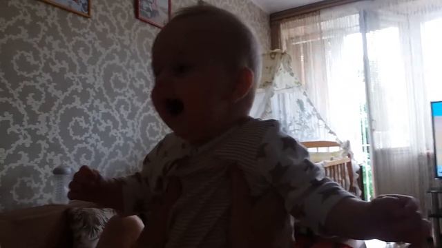 Ребенок смеется в 4 месяца смотреть онлайн