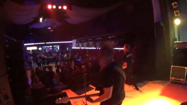 ВСЕ В КЕДЫ -ПОЛНОЕ ВЫСТУПЛЕНИЕ РОК ЕЛКА 2016 смотреть онлайн