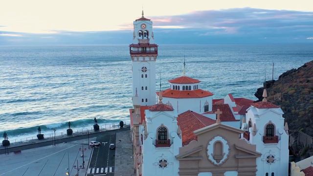 Aerial Views of Basilica of Candelaria (Spain) смотреть онлайн