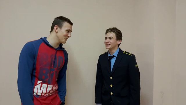 Как научиться стоять на руках в домашних условия смотреть онлайн