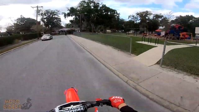 Топ уходов от ДПС [ Лчшие погони за мотоциклами ] смотреть онлайн