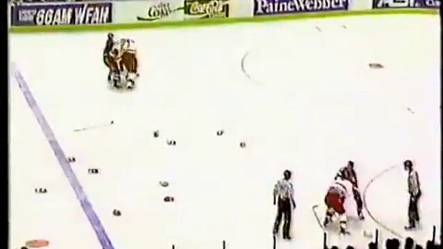 Bob Probert vs Tie Domi Round 1 & Brawl смотреть онлайн