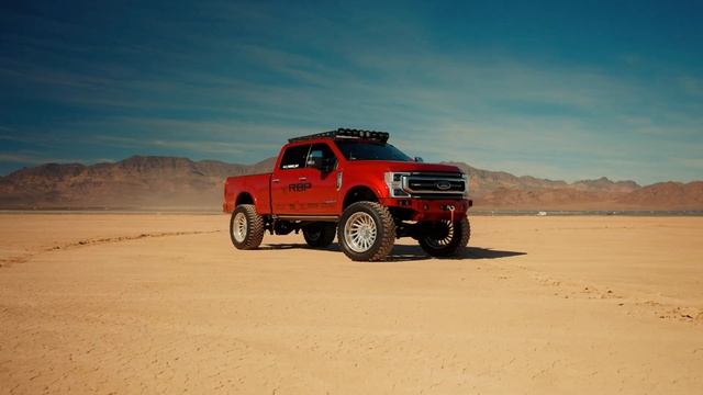 Desert Tremors | Ford F-350 SEMA 2023 | Rolling Big Power Tires смотреть онлайн