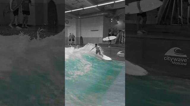 Искусственная волна в Москве. смотреть онлайн