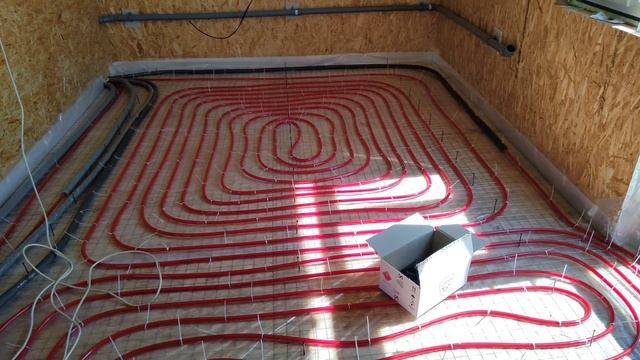 Теплый пол в частном доме своими руками. Часть 2. Установка маяков для стяжки пола смотреть онлайн