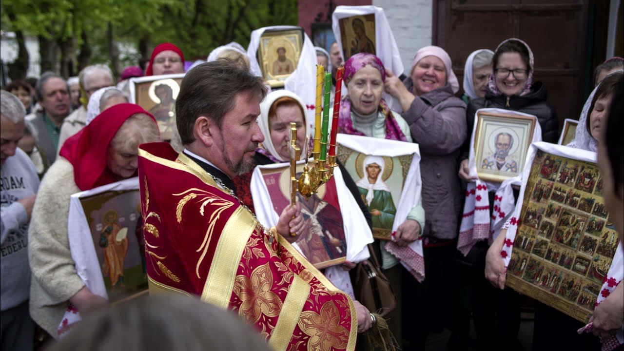 "Иерей" стихи Константина Карасёва, муз. Виктора Аграновича, поёт Мария Русина