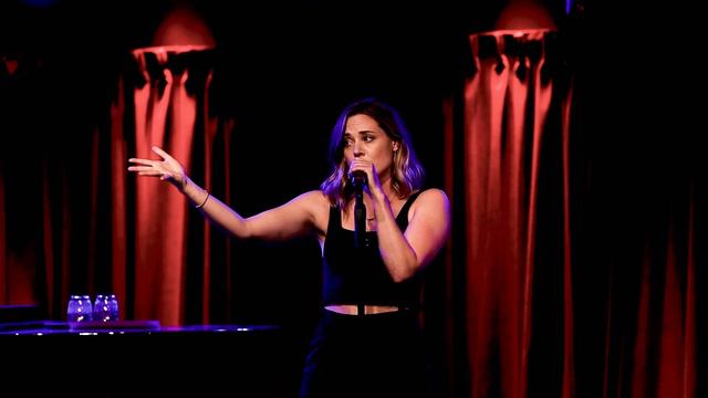 Erika Henningsen at GREEN ROOM 42: "Old Friends/Life of the Party" смотреть онлайн