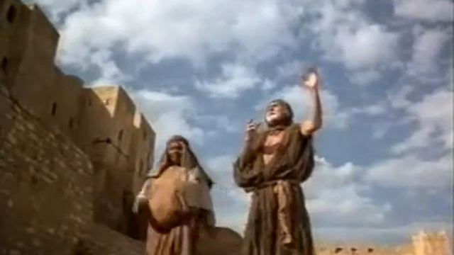 Life of Brian by Monty Python (fragment in Russian) смотреть онлайн
