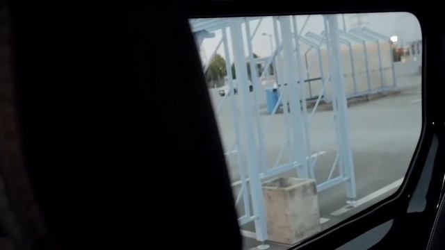 Der Renault TRAFIC Combi смотреть онлайн