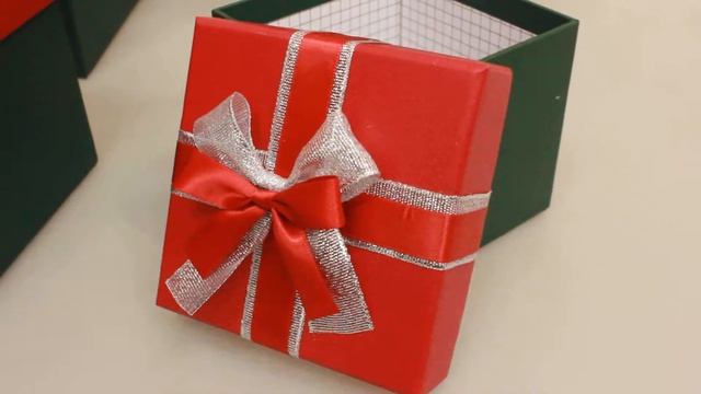 Подарочные коробки набор из 3шт Куб красная крышка 16х16х18см Артикул 12877 1 смотреть онлайн