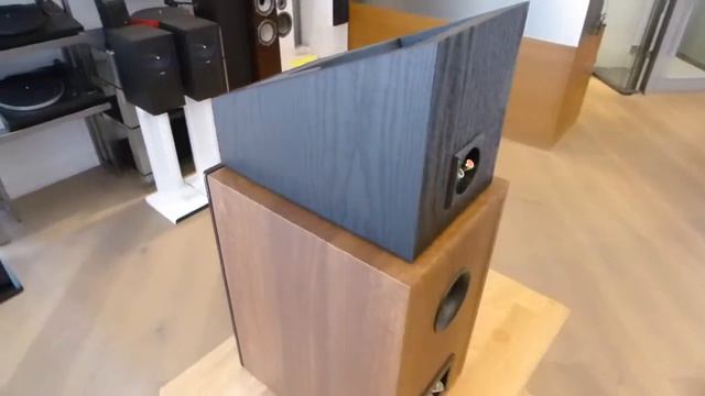 Dali Zensor 3 + Alteco C1 Altavoces Atmos смотреть онлайн