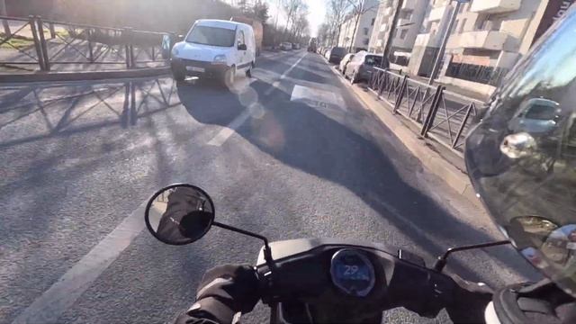[HONDA EM1 e:] Ne pas appuyer sur ce bouton смотреть онлайн