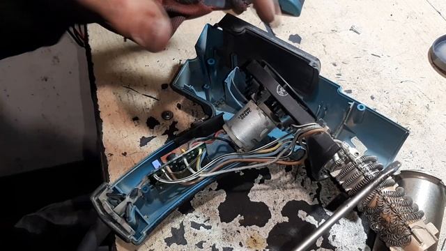 Строительный фен Makita HG5002 - разборка и поиск неисправности. смотреть онлайн