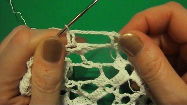 ВЯЗАНИЕ КАЙМЫ И СОЕДИНЕНИЕ МОТИВОВ АЖУРНОЙ ЗАНАВЕСКИ смотреть онлайн