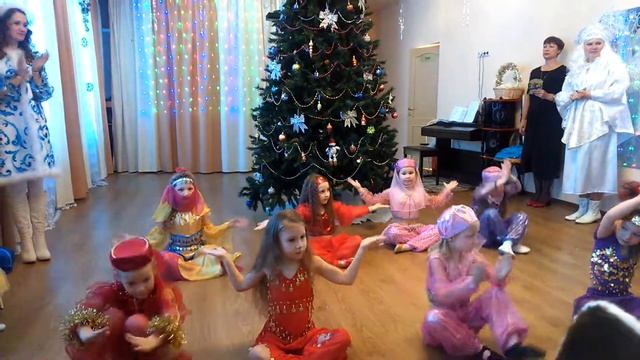 Восточный танец в садике 264 смотреть онлайн