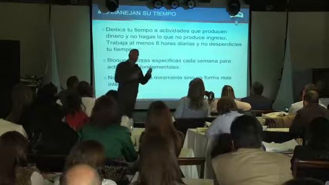 El poder de tu negocio reside en ti - Gustavo Caricote - CNRC 2015 смотреть онлайн
