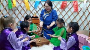 Визитная карточка воспитателя родного языка Шарап Долаана Кир-ооловны