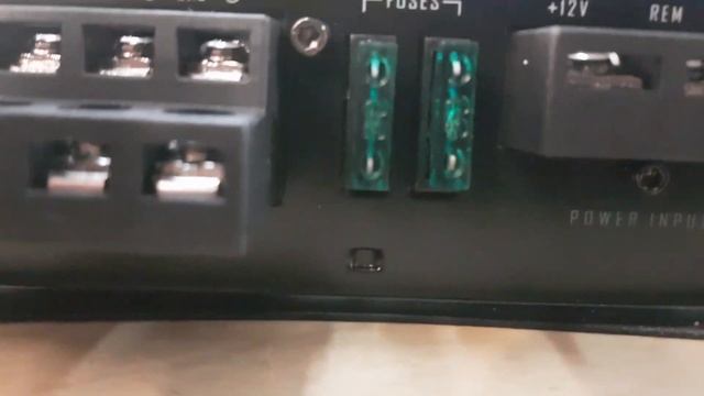 Распаковка и обзор усилителя AURA AMP-4.100 смотреть онлайн