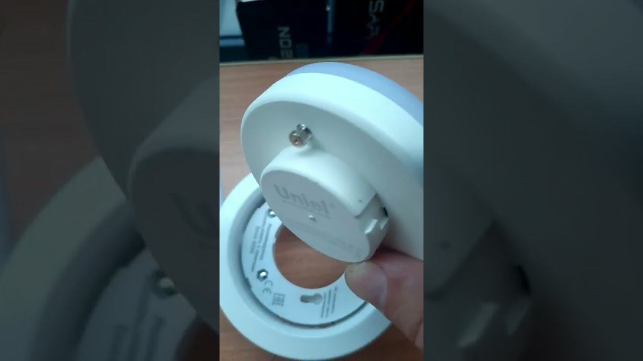 Доработка светильника GX-53. Мигает лампа. смотреть онлайн