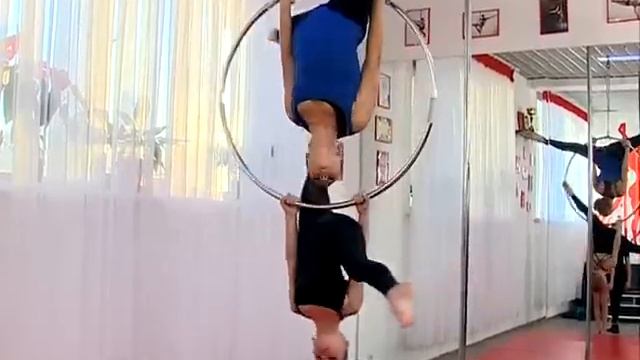 Сплав акробатики и танца набирает популярность во Владивостоке смотреть онлайн