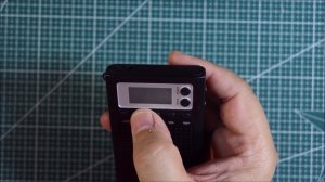 Карманный FM AM радиоприемник  PR-209 с часами и будильником