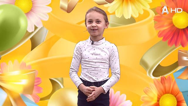 Телезвёздочка Василиса Ковальчук поздравляет маму с 8 Марта смотреть онлайн