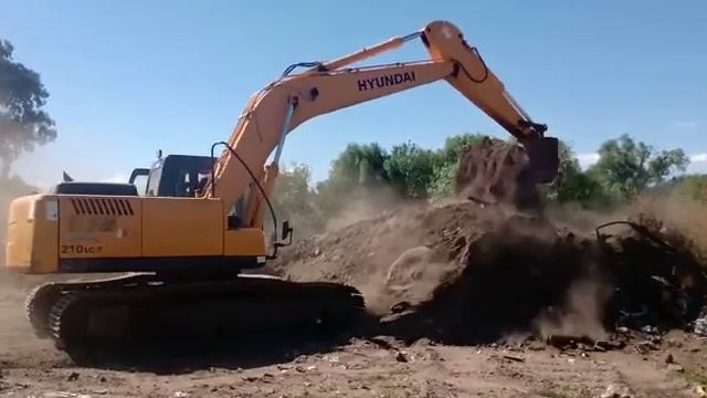 Excavadora Hyundai 210lc-7 смотреть онлайн