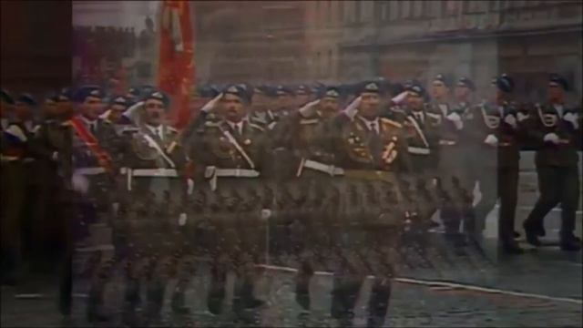 Soviet Army Parade 1980's Along Cossack's Song смотреть онлайн