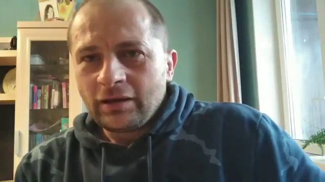 Влад Бахов.Жумаев обнимает ПОКОЙНИКА. смотреть онлайн