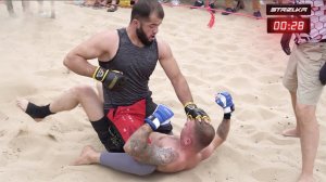 БОРЕЦ против БОЙЦА УДАРНИКА !!! Быстрый Бой !!!