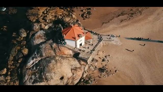Capela do Senhor da pedra.Version longue. ( Portugal vue du ciel ) смотреть онлайн