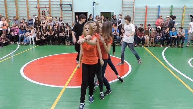 8Б смотреть онлайн