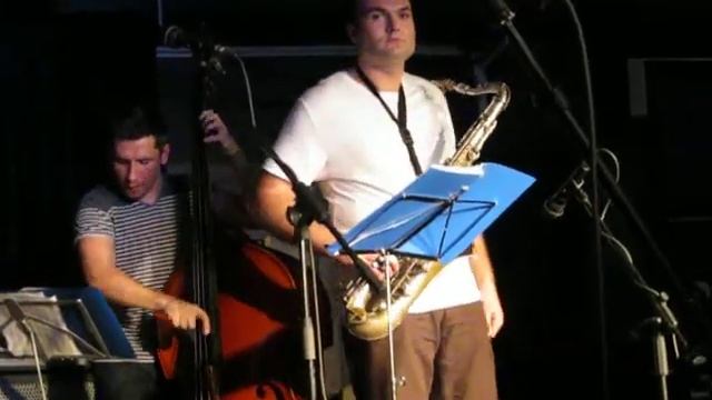 Anna Buturlina & Vladimir Nesterenko TRIO. Анна Бутурлина- Джаз Арт Клуб 5 смотреть онлайн