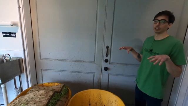 Microgreens FARM TOUR With Donny Greens (Full Walkthrough) смотреть онлайн
