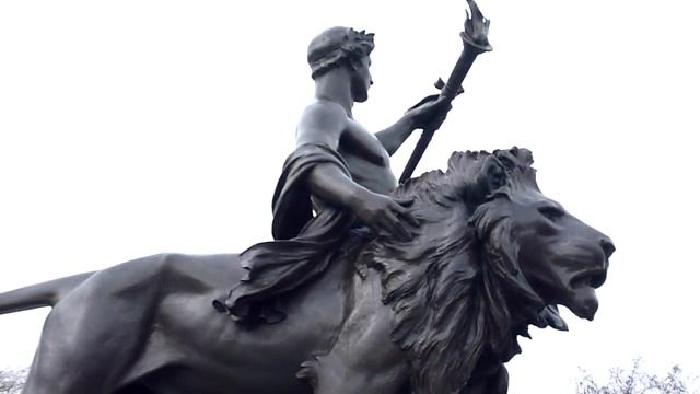 Visit To London: Front of Buckingham Palace смотреть онлайн