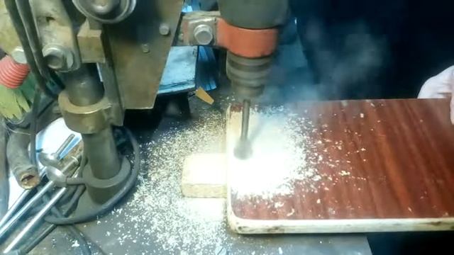 КАЧЕЛИ СВОИМИ РУКАМИ . SWING OWN HANDS. смотреть онлайн