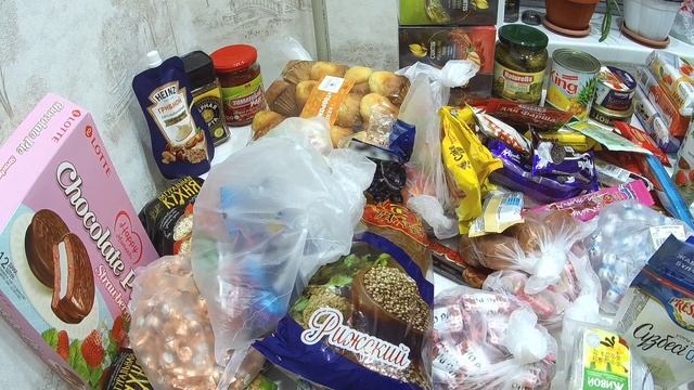 ЗАКУПКА ПРОДУКТОВ/ СКОЛЬКО ТРАТИМ НА ПРОДУКТЫ смотреть онлайн