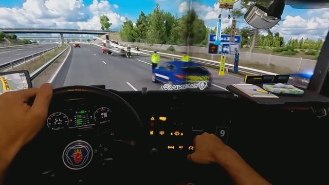 ETS2 VIAGEM REALISTA - ATUALIZAÇÃO 1.48 PRIMEIRA VIAGEM | EURO TRUCK SIMULATOR 2 COM TRÊS MONITORES смотреть онлайн