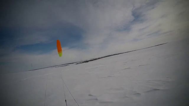 Paraavis Octane 2-15m On The Lihtwind