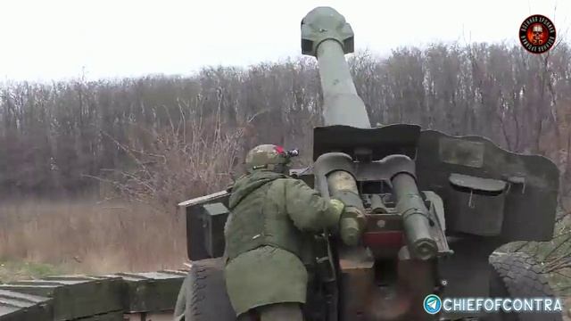 Русские артиллеристы продолжают утюжить боевиков в Марьинке смотреть онлайн