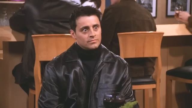 FRIENDS: Росс и Джо делят девушку смотреть онлайн