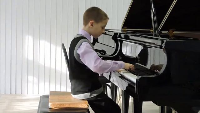 Р. Глиэр. В полях, соч. 34, № 7 смотреть онлайн