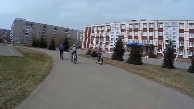 Открыли самокатный сезон и началась зима! смотреть онлайн