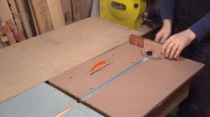 Небольшая хитрость для углового упора циркулярки